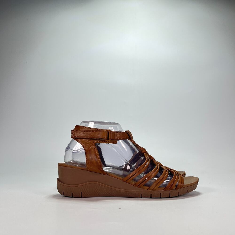 BARETRAPS Chance Tan Strappy Gladiator Caged Ankle Strap Wedge Sandals Size 8.5M